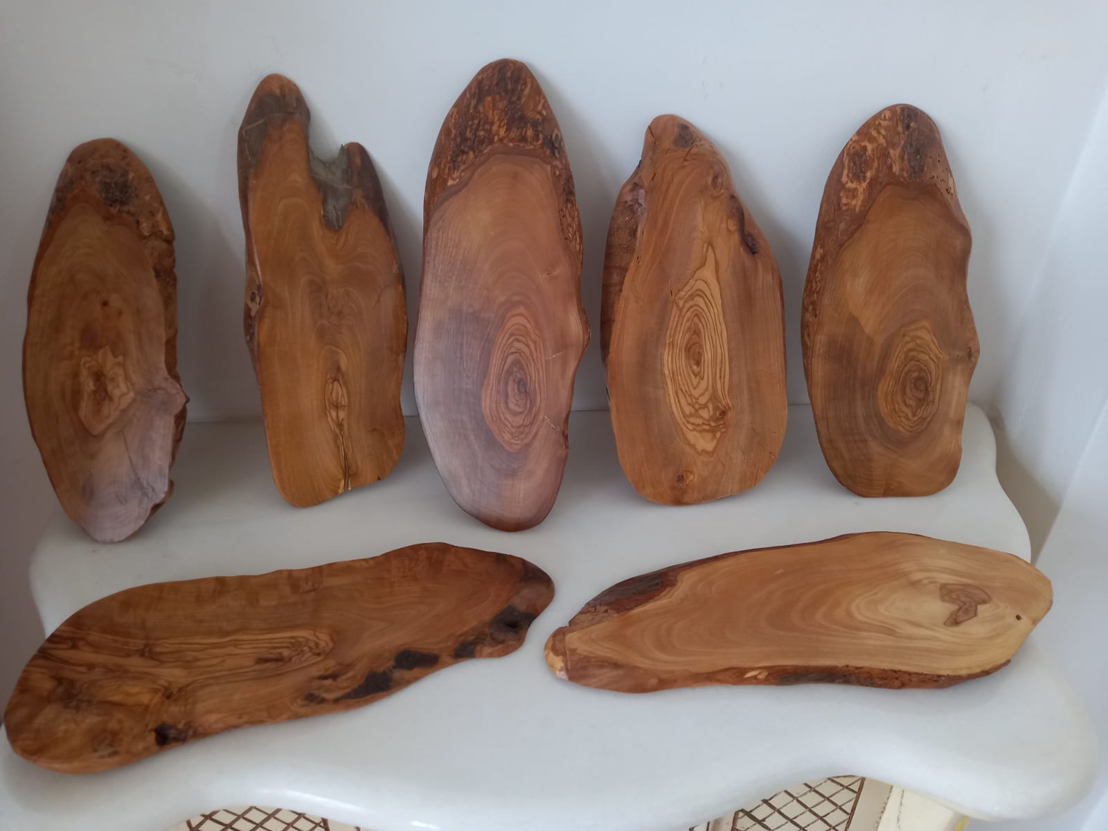 Rodajas en madera - Muebles de olivo Pedro Barea e hijos