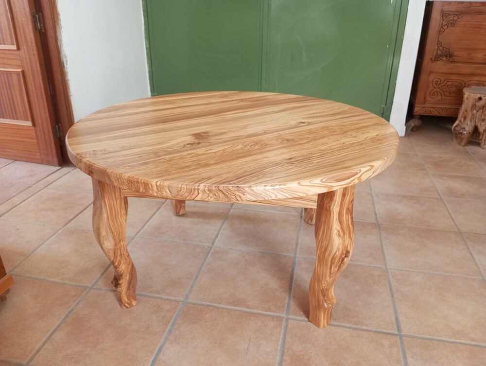 Mesa de olivo